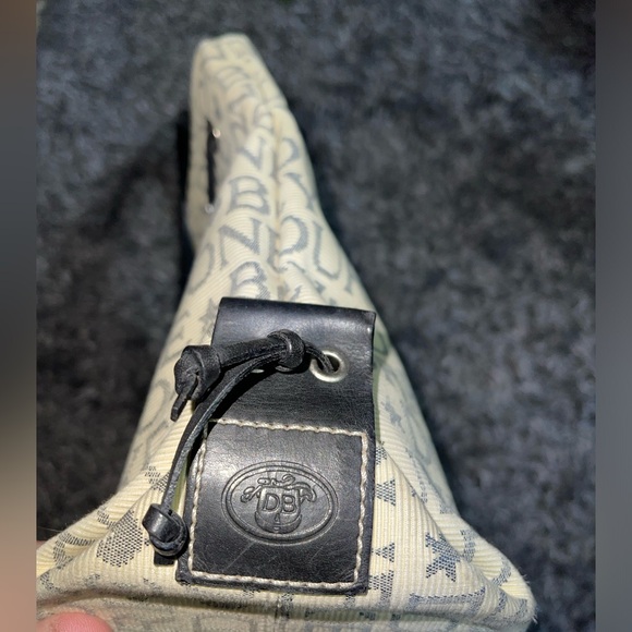 Dooney & Bourke Signature Tulip Tassel Tote - Picture 3 of 9